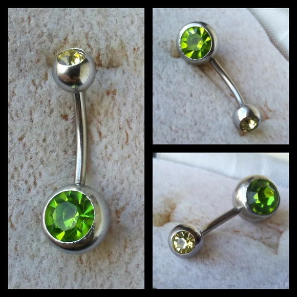 Jewelry - 🌙💚*5/$15* Stainless Steel Belly Ring - GG